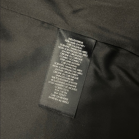 Alice and Olivia studded leather jacket. Womens size xs. Black. White. Pre-owned - Picture 9 of 9